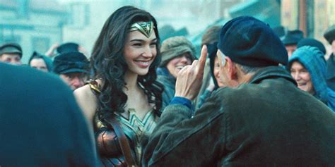 Wonder Woman Breaks Box Office Record, Heads 